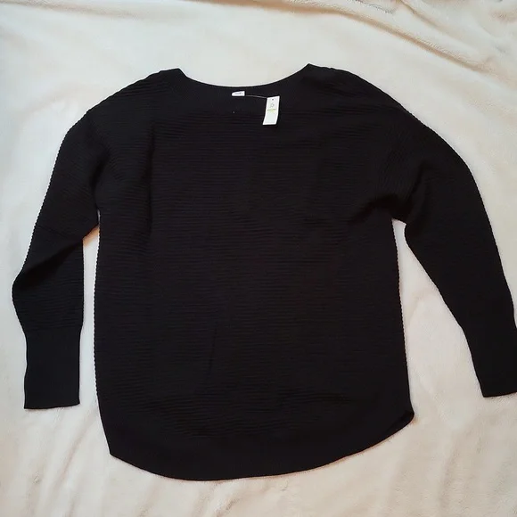 NWT! Offline by AERIE Black Home Stretch Off the Shoulder Sweater! Size M! - Picture 9 of 17